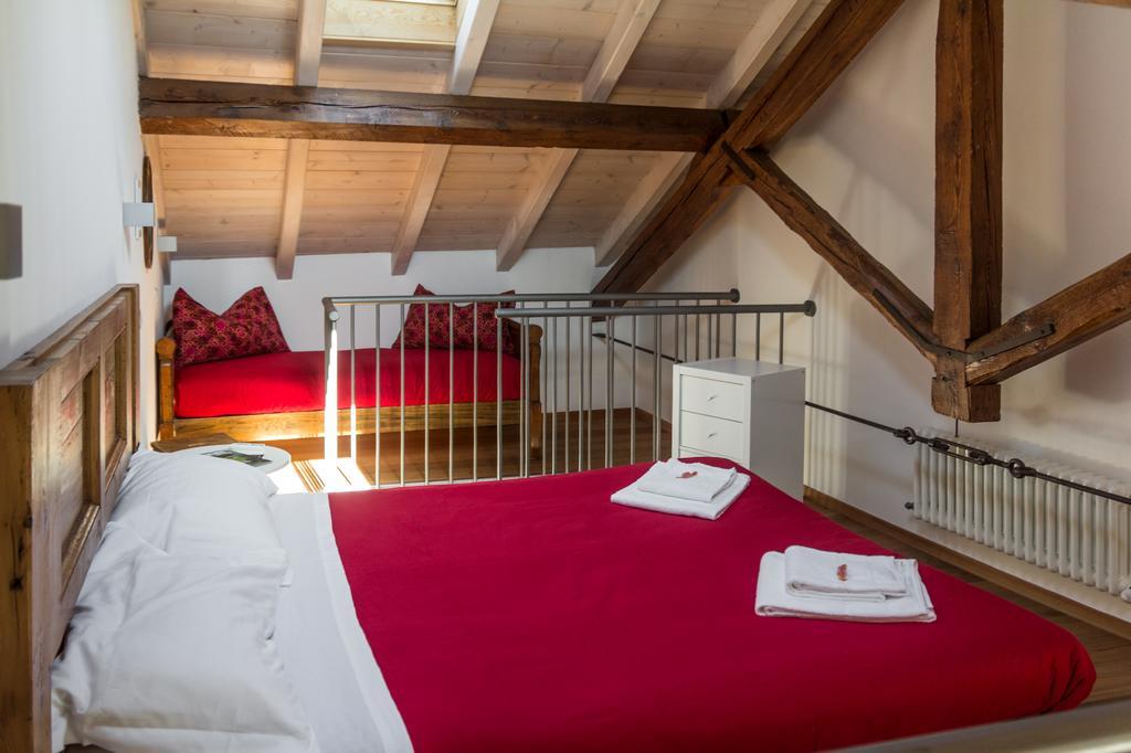 La Sciora Oliva Aparthotel Chiavenna Exterior photo