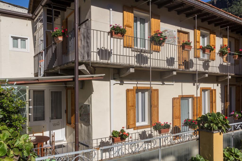 La Sciora Oliva Aparthotel Chiavenna Exterior photo